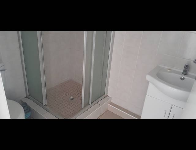 2 BEDROOM APARTMENT FOR SALE IN BEACON ROCKS